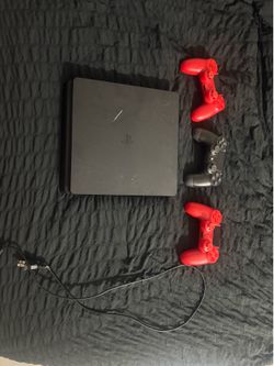 PS4 slim