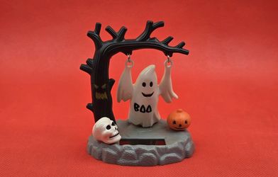 Halloween Solar Powered Dancing Ghost Swinging from Spooky Tree Pumpkin Skull