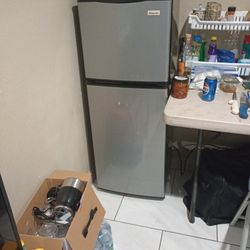 Mini Refrigerador $60