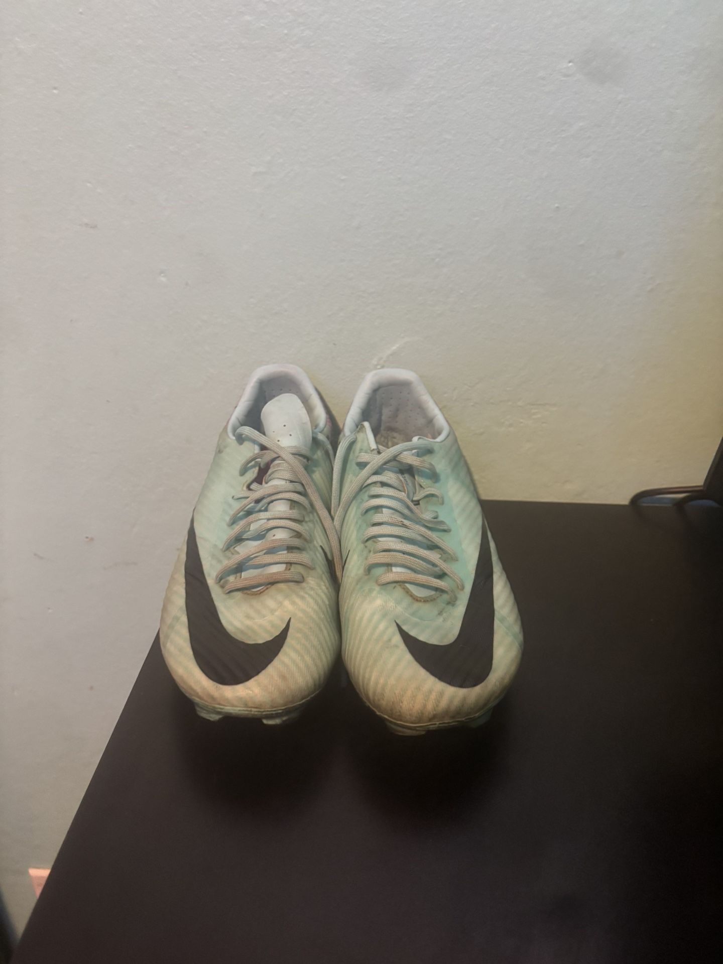 mercurial air zoom cleats