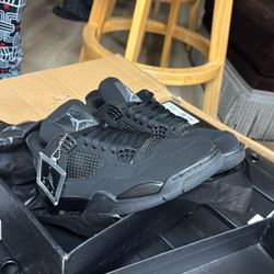 In Store Wholesale Black cats Jordan4s