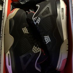 Air Jordan 4 Bred Retro Men’s Size 8.5