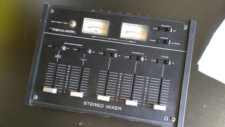 Realistic stereo mixer