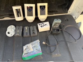 Ring cameras w/ solar panels