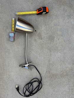 Clamp on desk lamp