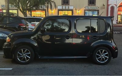 Cube Nissan 2011
