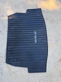 RAV4 all weather liner package with cargo cover included