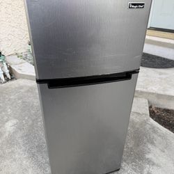 Magic Chef Mini Fridge $240 