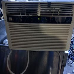 Keymoor a c unit good size12000