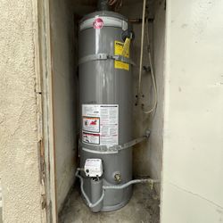 Water Heaters 30/40/50 Gallons 