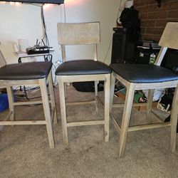 4 Stool Chairs 
