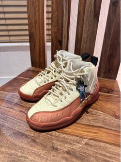 Nike air Jordan 12 Men size 4.5