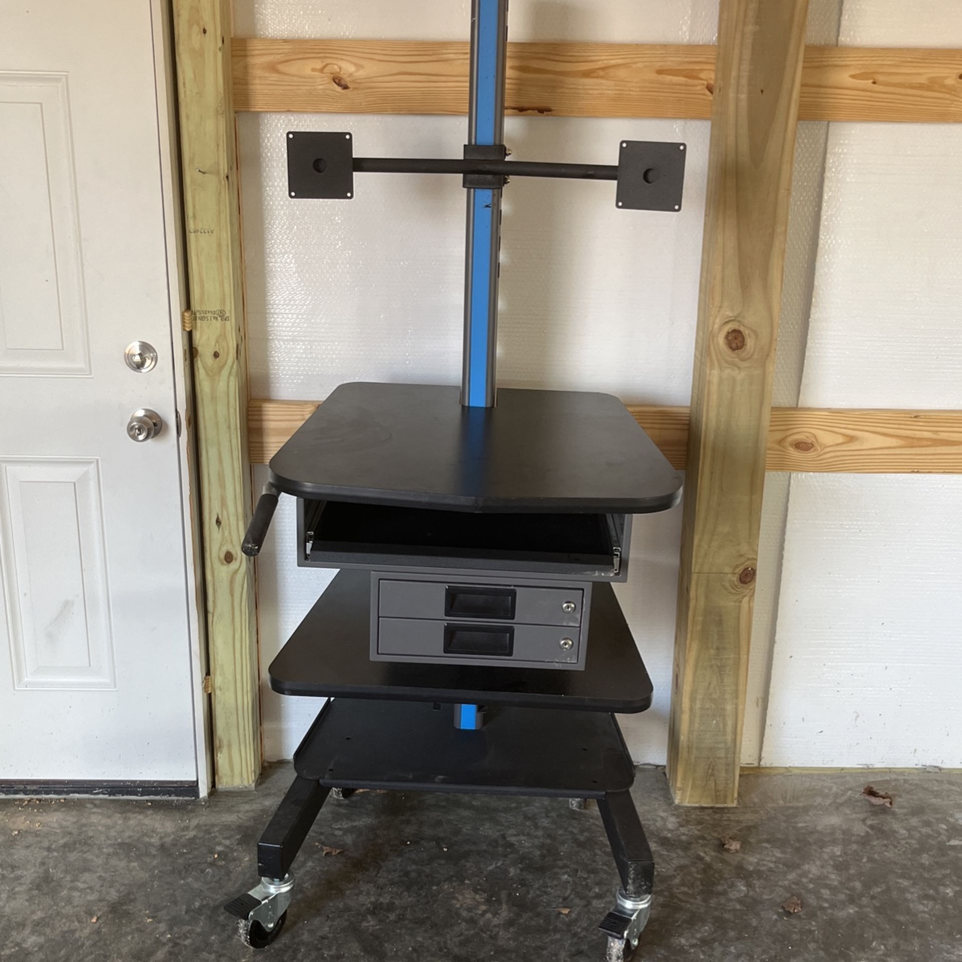 Compute Stand 