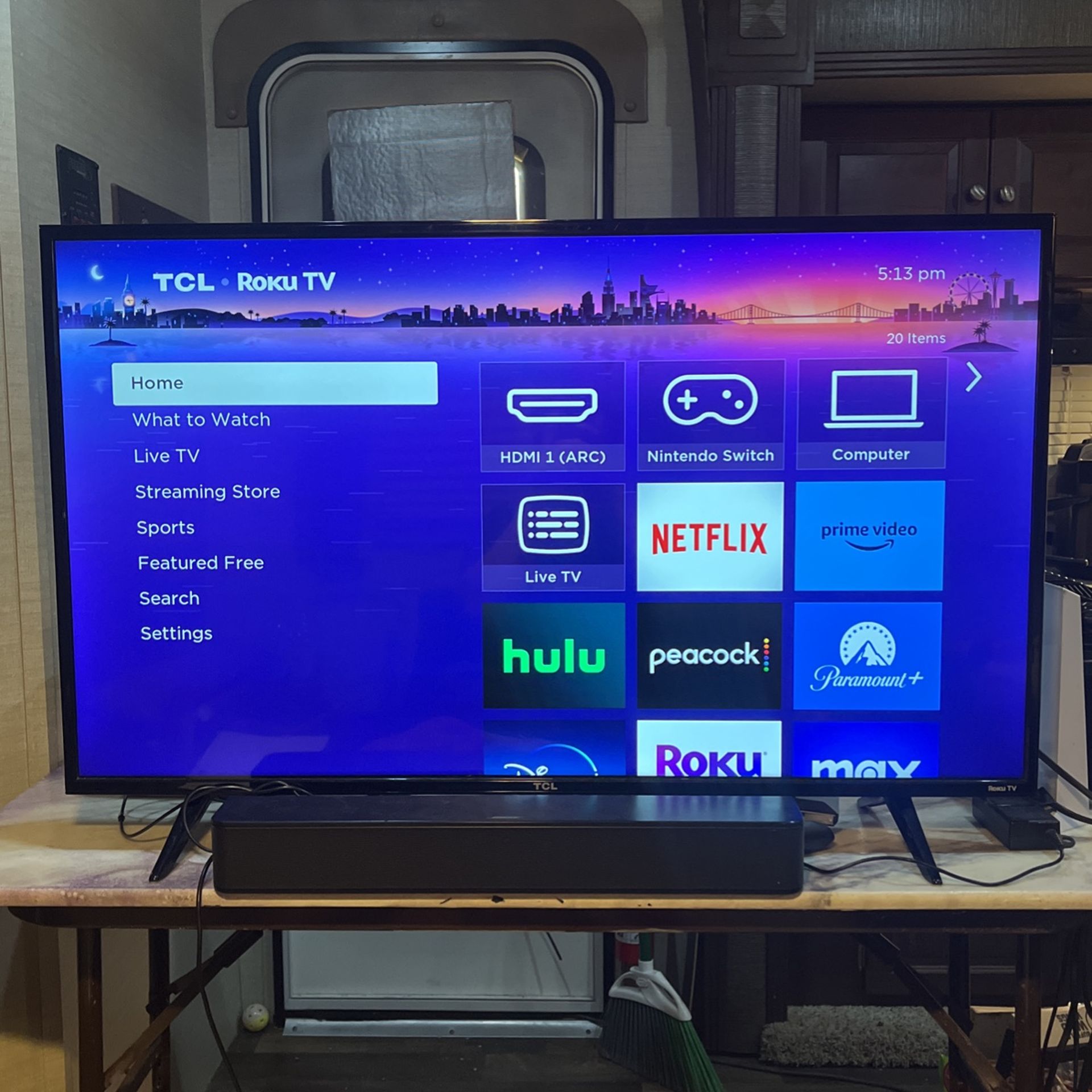 43 Inch TCL 4k Roku Tv