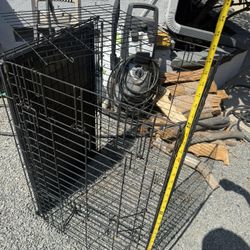 Large 36” Metal Dog Crate With Tray And Divider