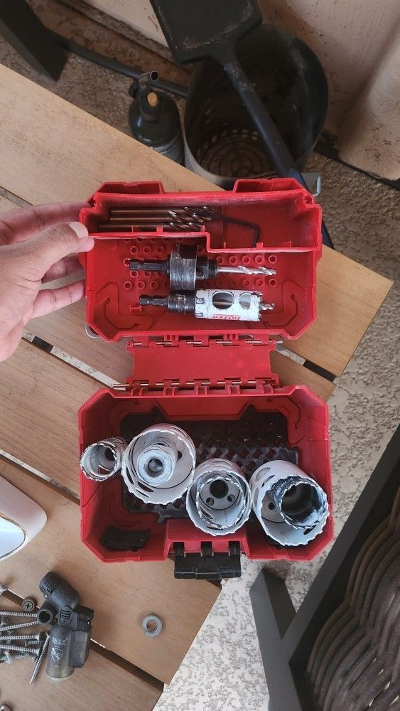 Milwaukee Holesaw Set With Two Arbors