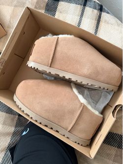 Ugg women boots