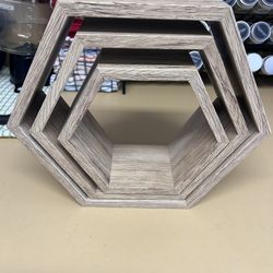 Hexagonal Shelves 