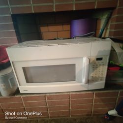 Kenmore Microwave Oven