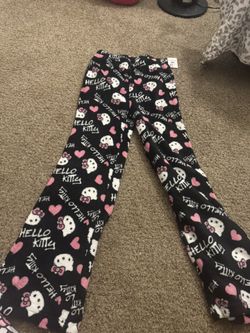 Hello kitty x Forever 21 Black Pjs LIMITED