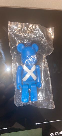 BEARBRICK - Flag