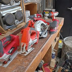 18 Volt Skil And Firestorm Saws Drills And Sander No Batteries