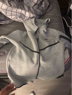 Nike tech