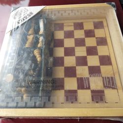 Woodfield Collection Chess Board for Sale in Katy, TX - OfferUp