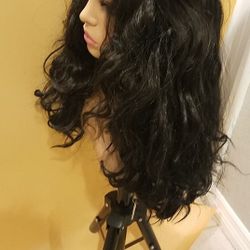 Lace Front Wig Black Wavy BRAND NEW