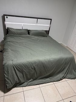 King size bed