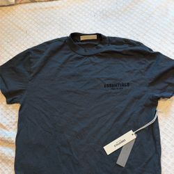 Essentials Shirt 