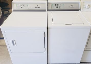 Speed Queen Washer & Electric Dryer Set 