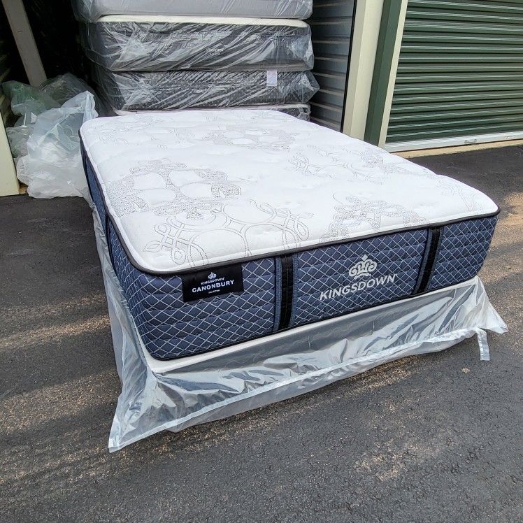 KINGSDOWN CANONBURY FULL MATTRESS for Sale in Douglasville GA