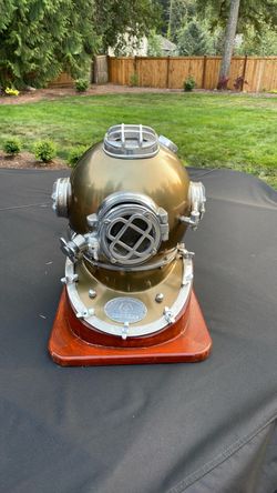 Decorative Diving Helmet