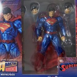 Revoltech Amazing Yamaguchi Superman 