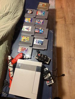 Nintendo NES Console Bundle with Games and Controllers