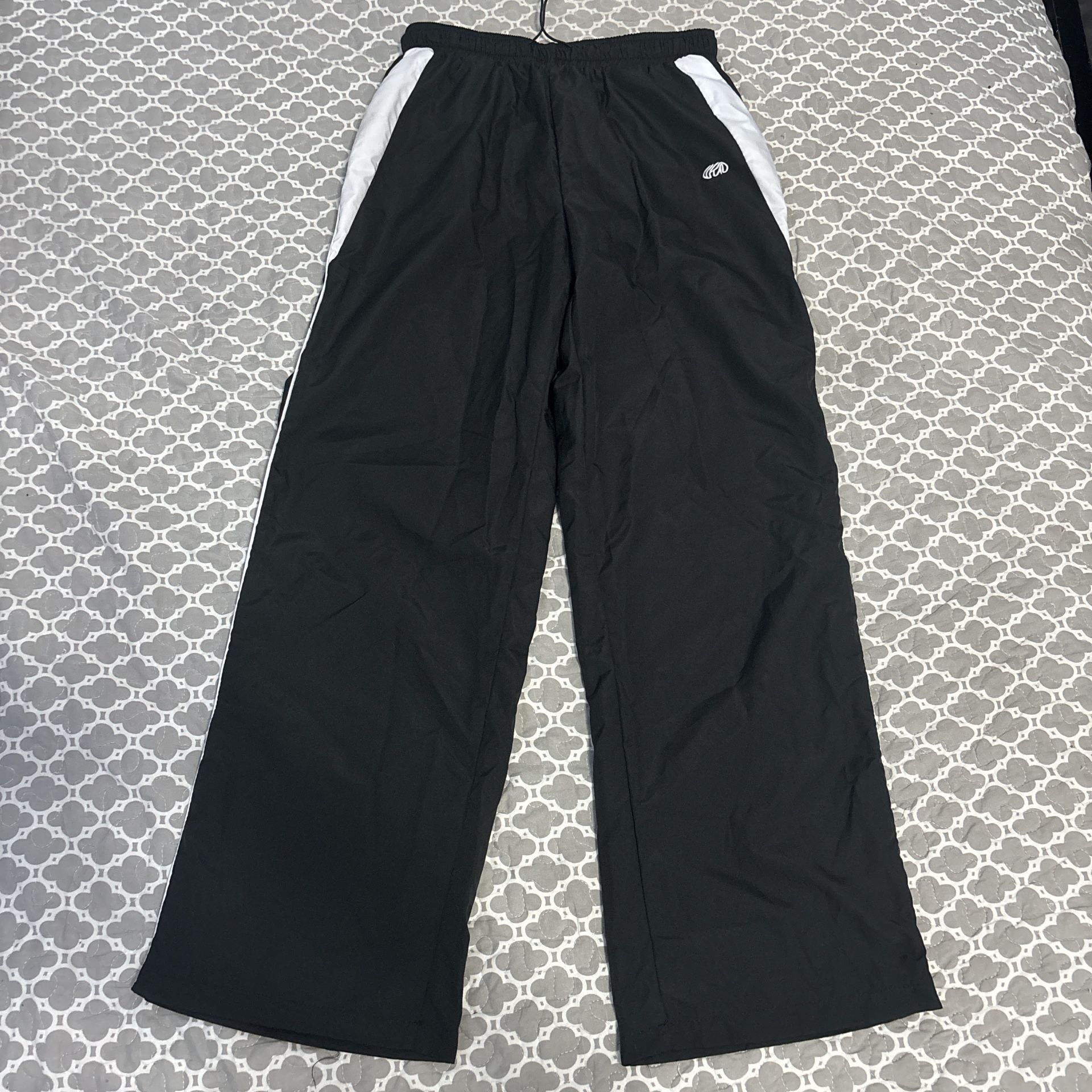 Black And White Track Pants (waist Is Flexible And Can Be Tightened)