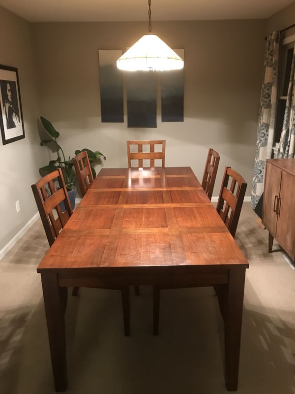 Dining Room Table Extendable With Removable Leaf For In Dining Room Table Extendable With Removable Leaf For In Warwick Ny Offerup