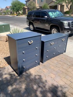 Dresser Set