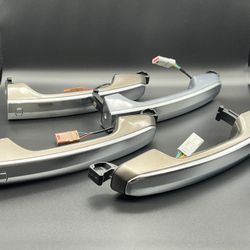 15-19 Escalade Door Handle Set 