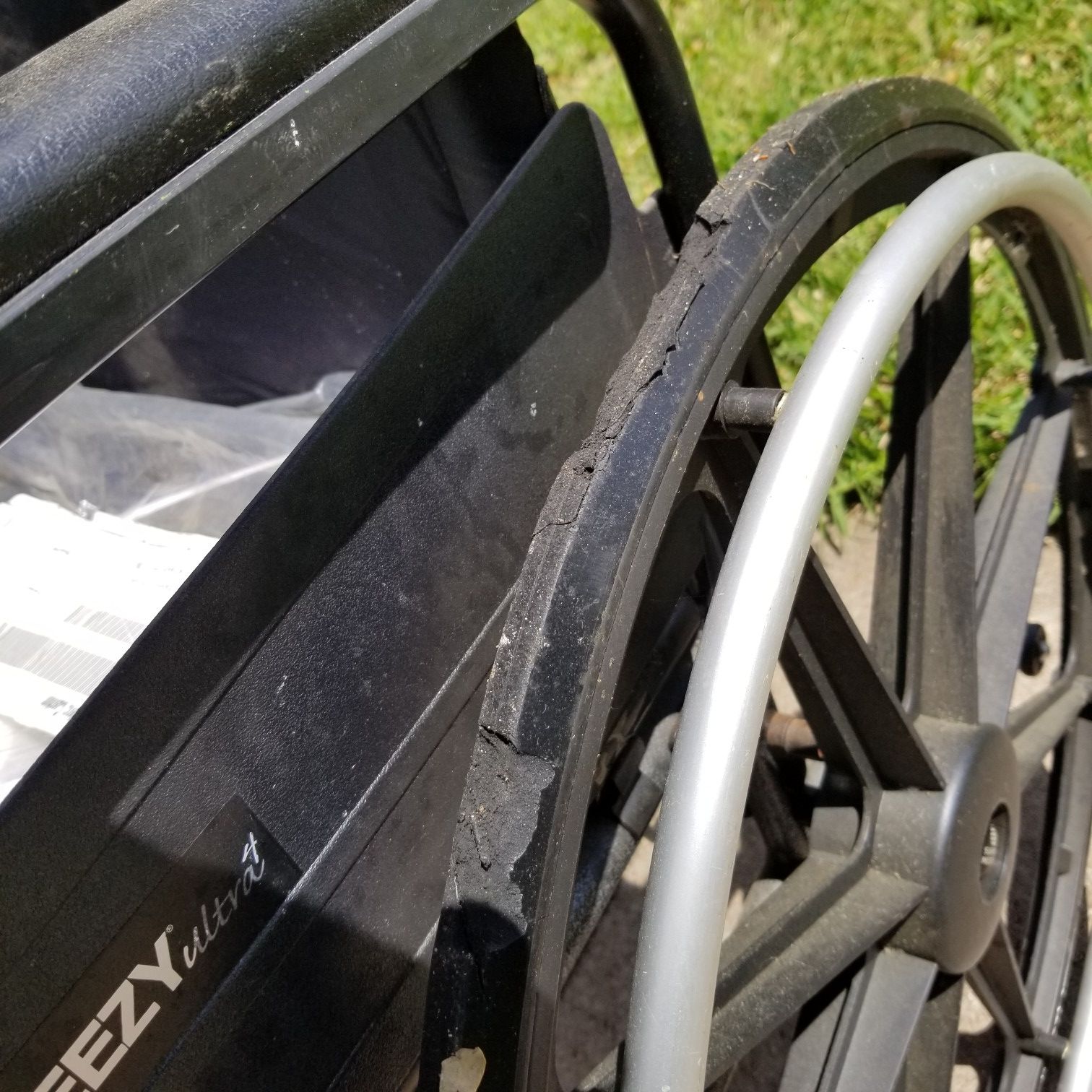 Breezy ultra 4 wheel chair