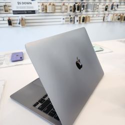 Apple MacBook Air Retina 13in 2019 Core I5 8GB RAM 128GB SSD Good