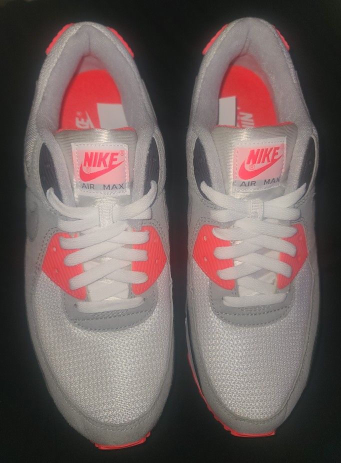 NIKE AIR MAX 90 INFRARED SIZE 10.5 