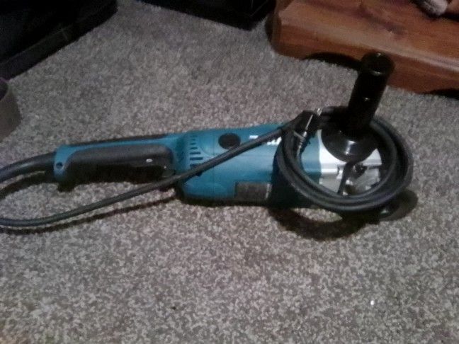 Makita Grinder