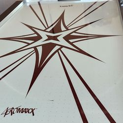 AEROMAXX AIR HOCKEY TABLE
