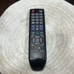 GENUINE Samsung TV Remote Control BN59-01006A OEM Untested