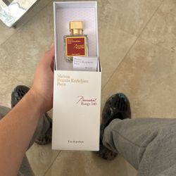 baccarat perfume 
