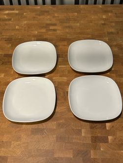 4 Smal IKEA Plates