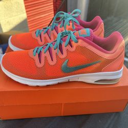 Nike Shoes (women) 