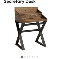 Compact Flexible Desk